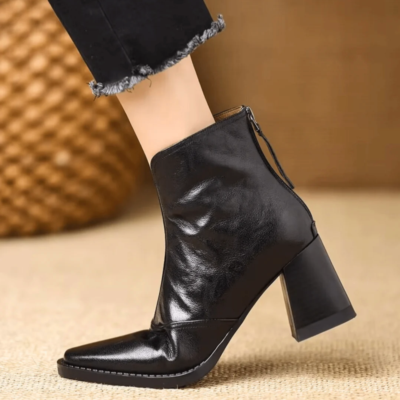 ARABELLA | BLOCK HEEL ANKLE BOOTS