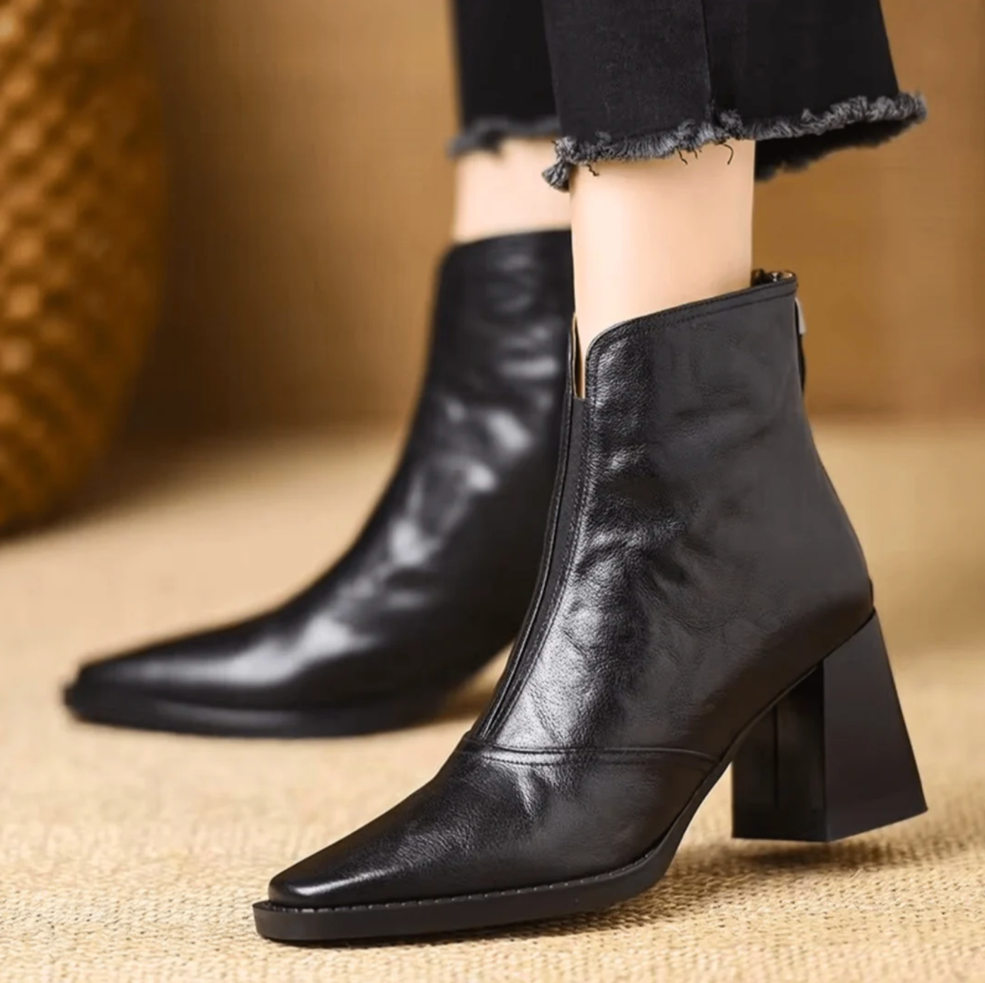 ARABELLA | BLOCK HEEL ANKLE BOOTS