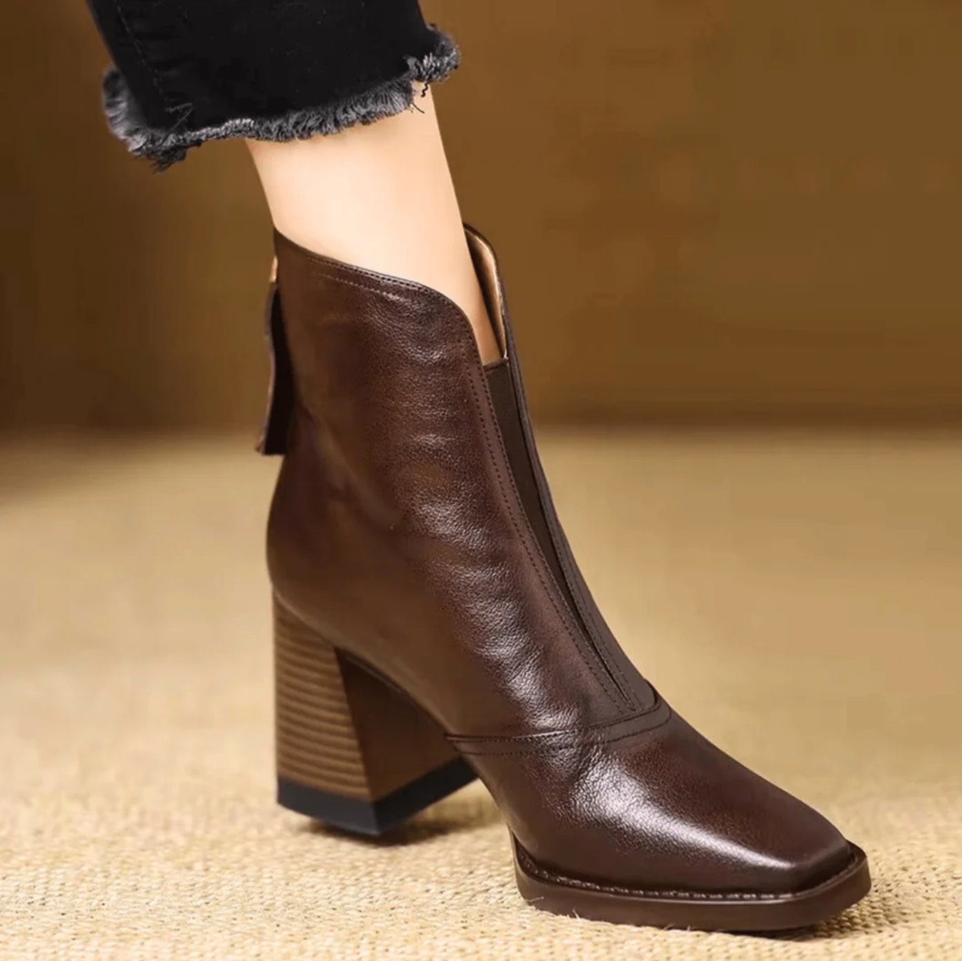 ARABELLA | BLOCK HEEL ANKLE BOOTS