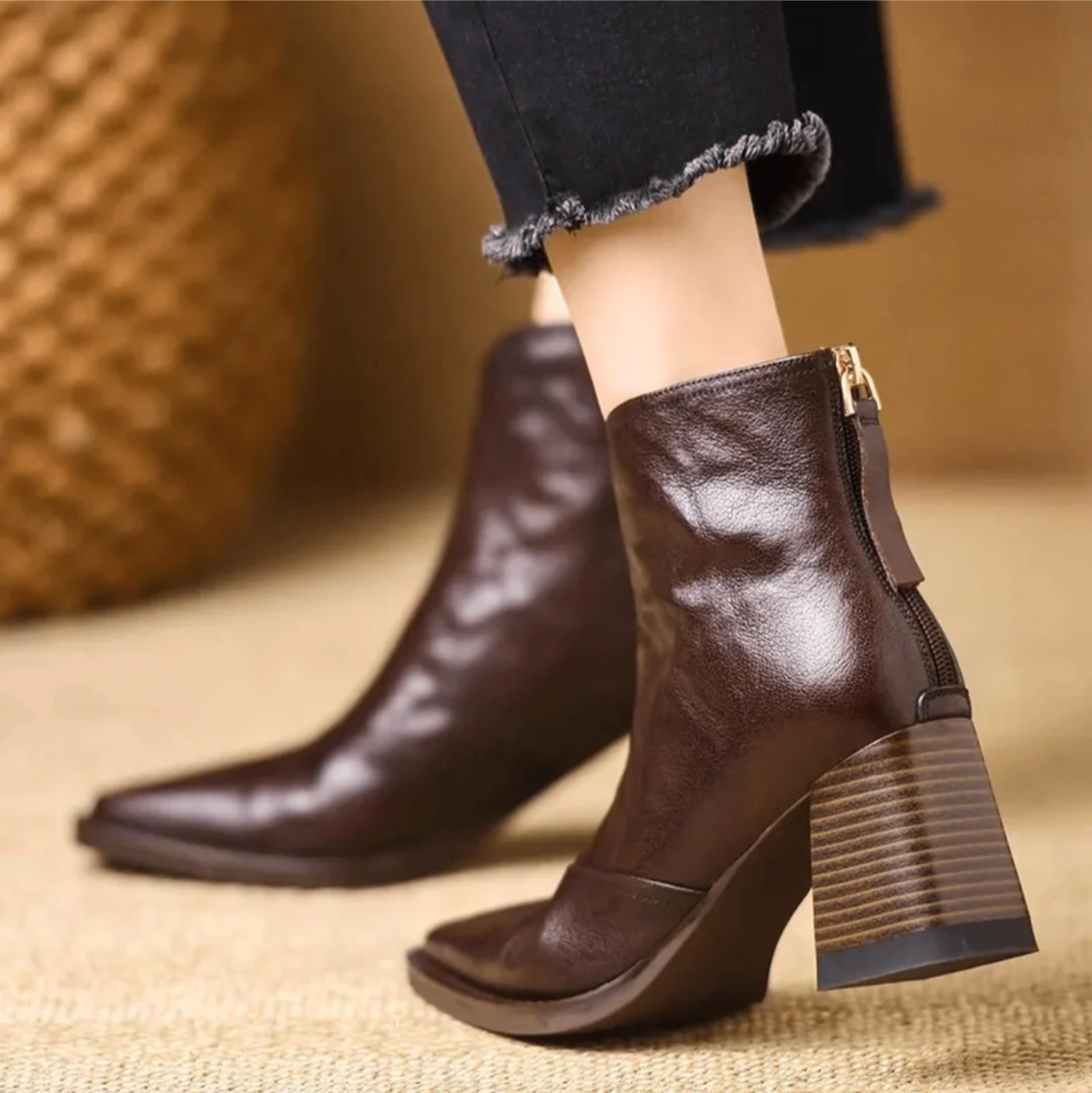 ARABELLA | BLOCK HEEL ANKLE BOOTS