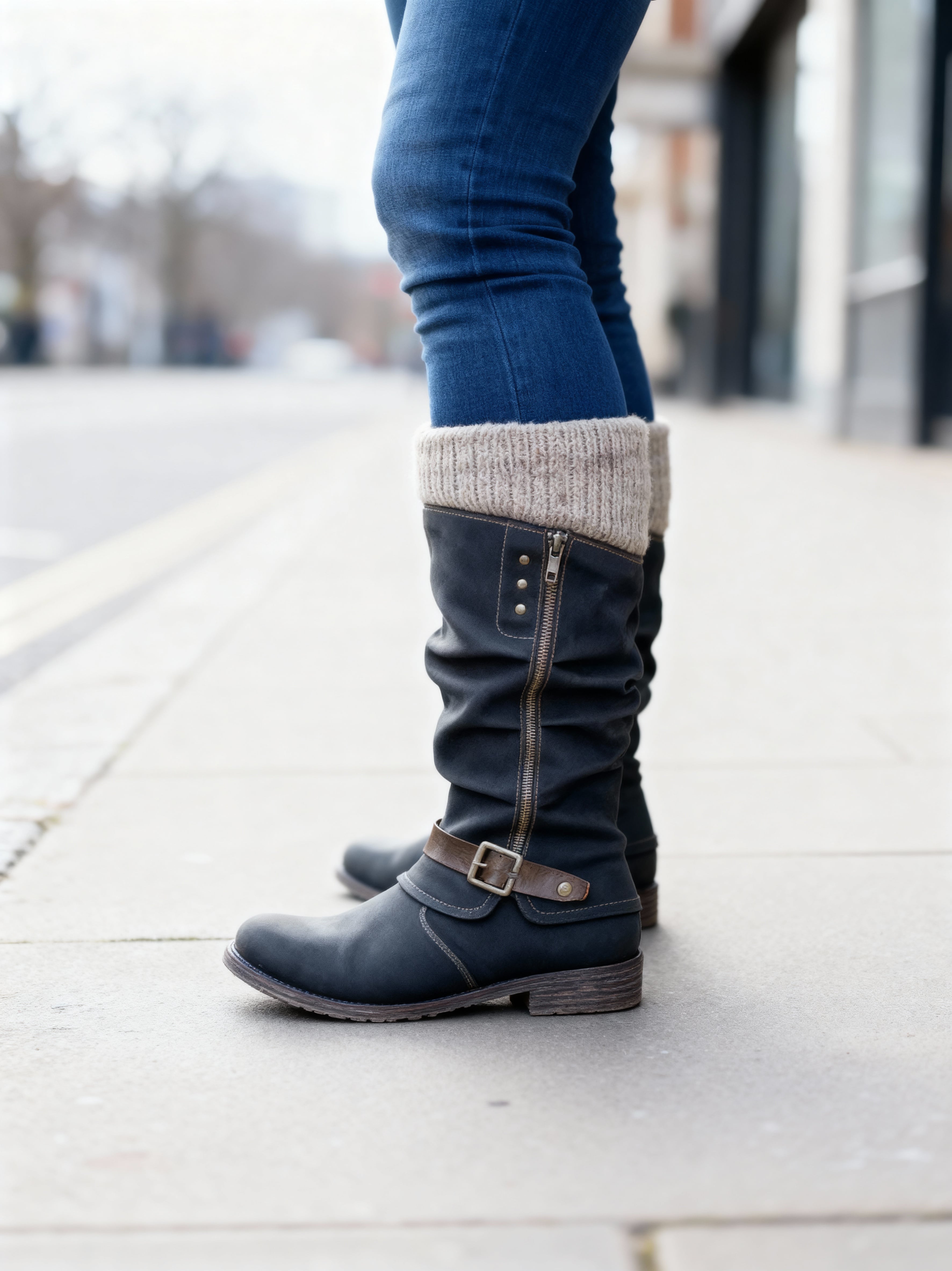 BARBARA | CLASSIC SIDE-ZIP ANKLE BOOTS