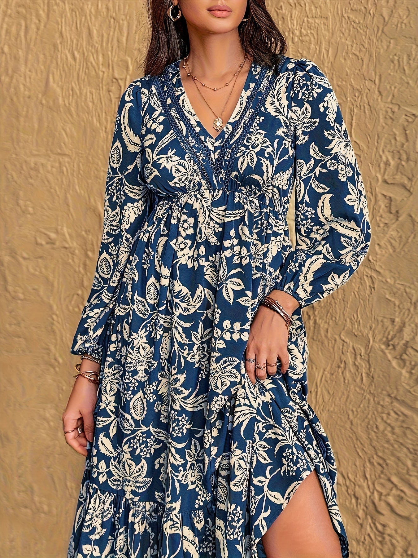 ARIA | FLORAL LACE DRESS